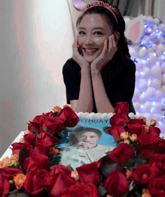 微信13个隐藏代码满屏表情论坛 - 分享你的想法和经验